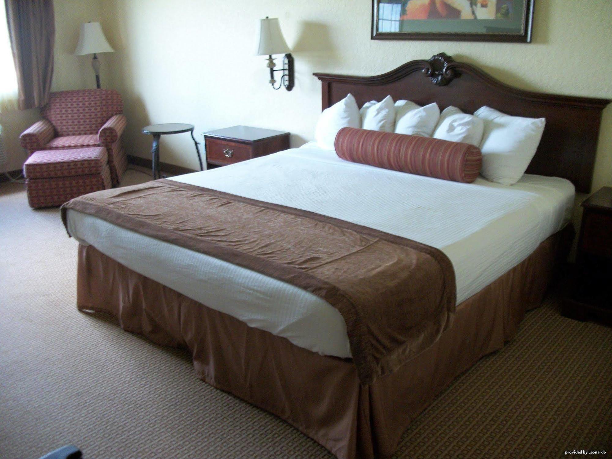 Surestay Plus By Best Western Texas City I-45 Habitación foto
